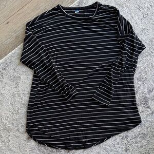 Old Navy Black & White Striped Long Sleeve Tunic Women's Top